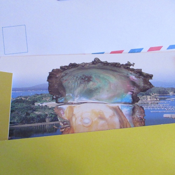 5 Vintage International Picture Postcards - Picture 3 of 6
